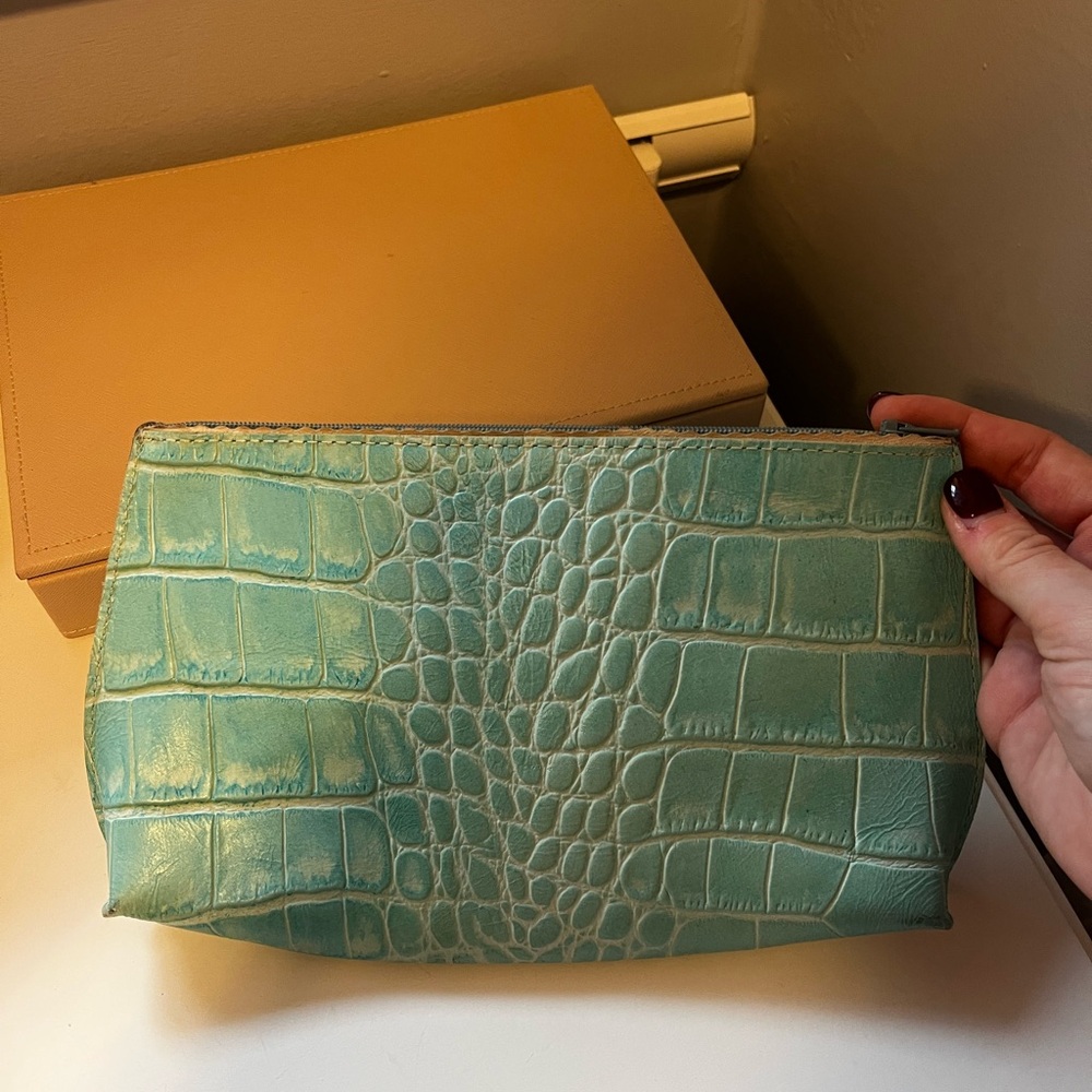 B. May Pouch